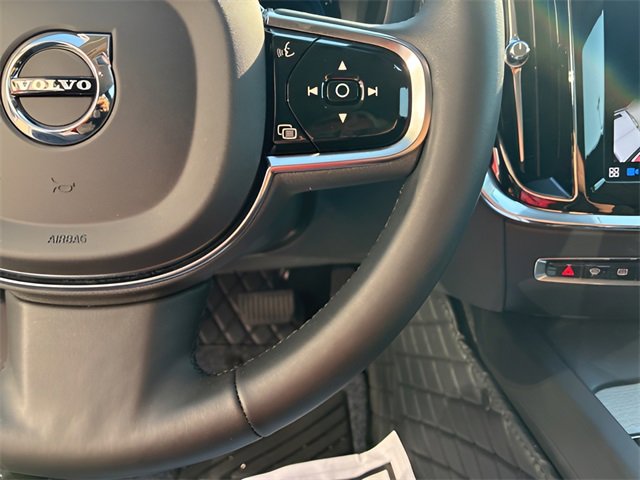 Used 2024 Volvo V60 B5 Cross Country Ultimate w/ Protection Package Premier image 24