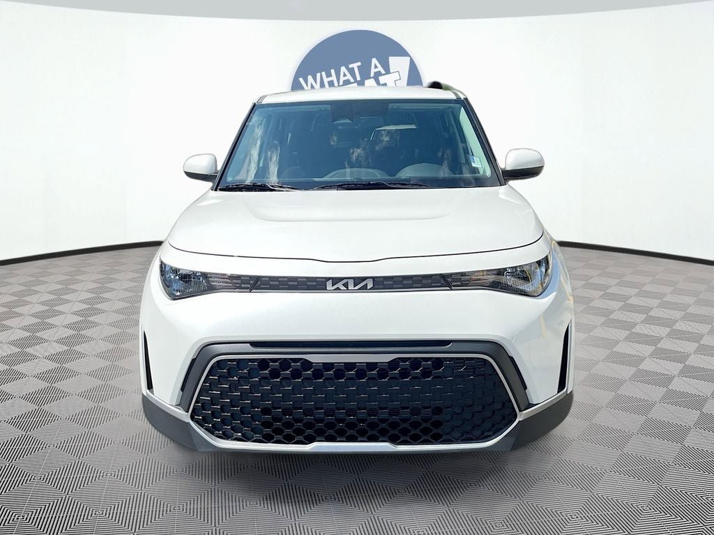 New 2025 Kia Soul LX w/ LX Technology Package video 2