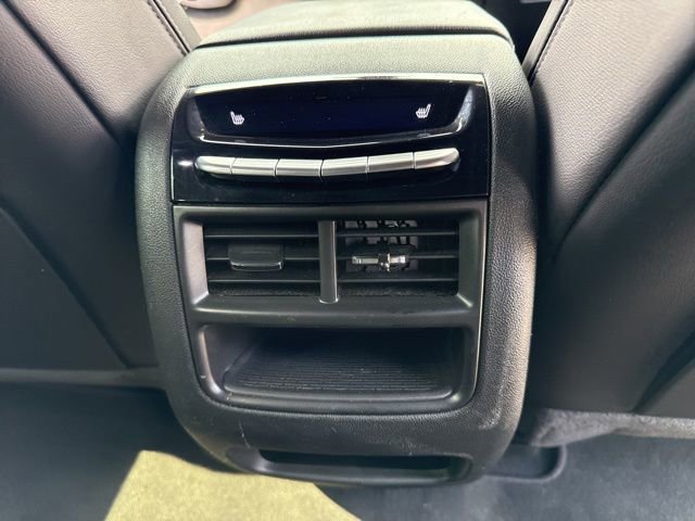 Used 2024 Cadillac XT5 Premium Luxury AWD/4WD image 27