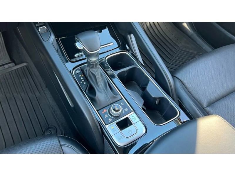 Used 2022 Kia Telluride S image 41