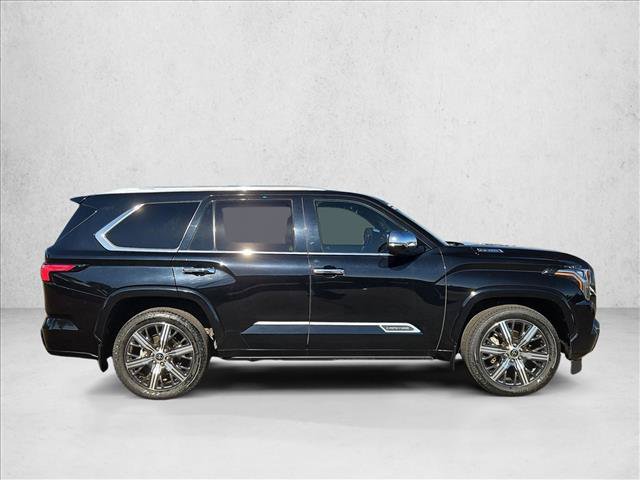 Used 2023 Toyota Sequoia Capstone AWD/4WD image 4