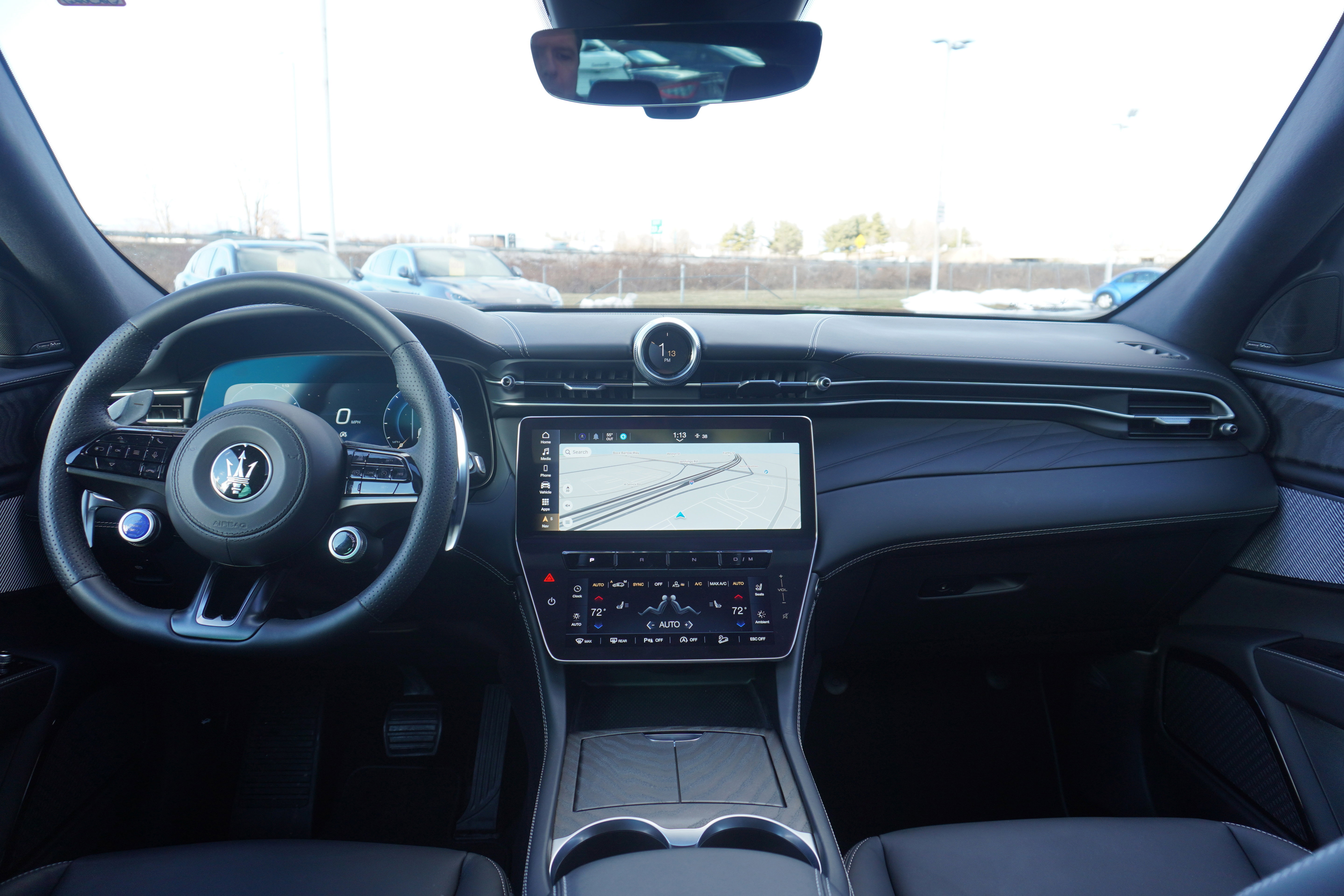 New 2025 Maserati Grecale GT image 2