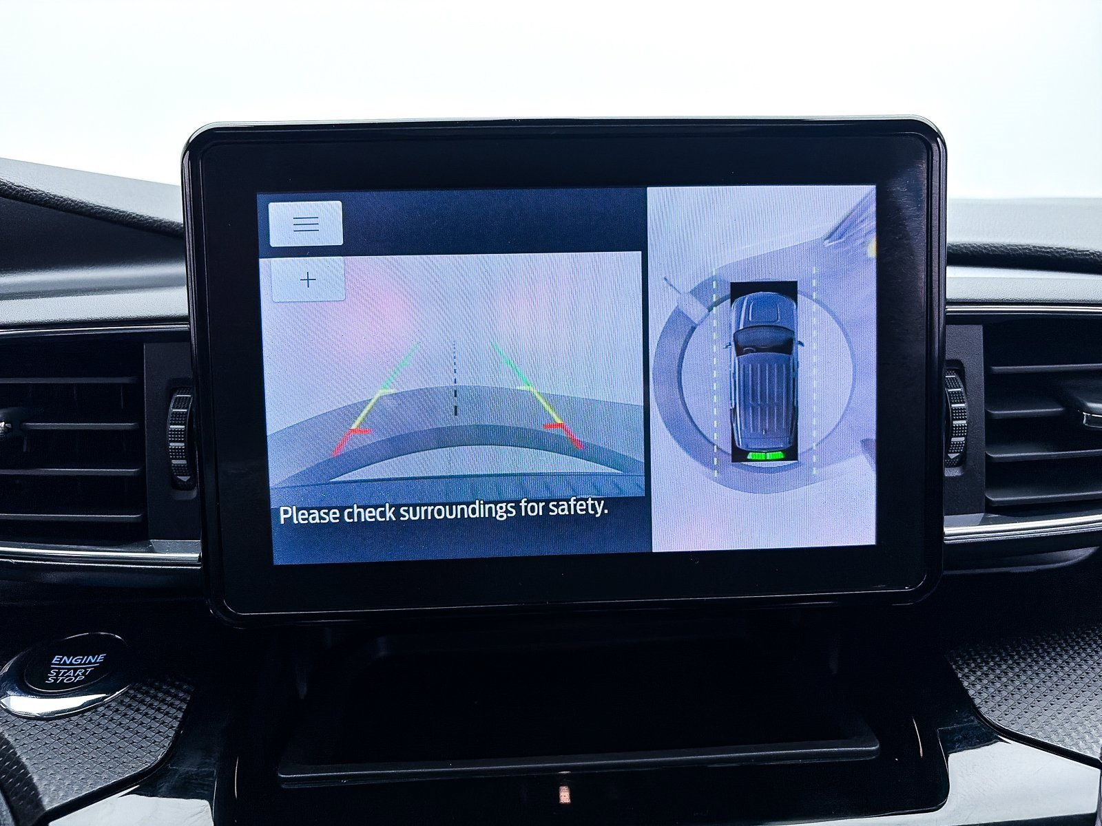 Used 2023 Ford Explorer ST-Line w/ Class IV Trailer Tow Package image 9