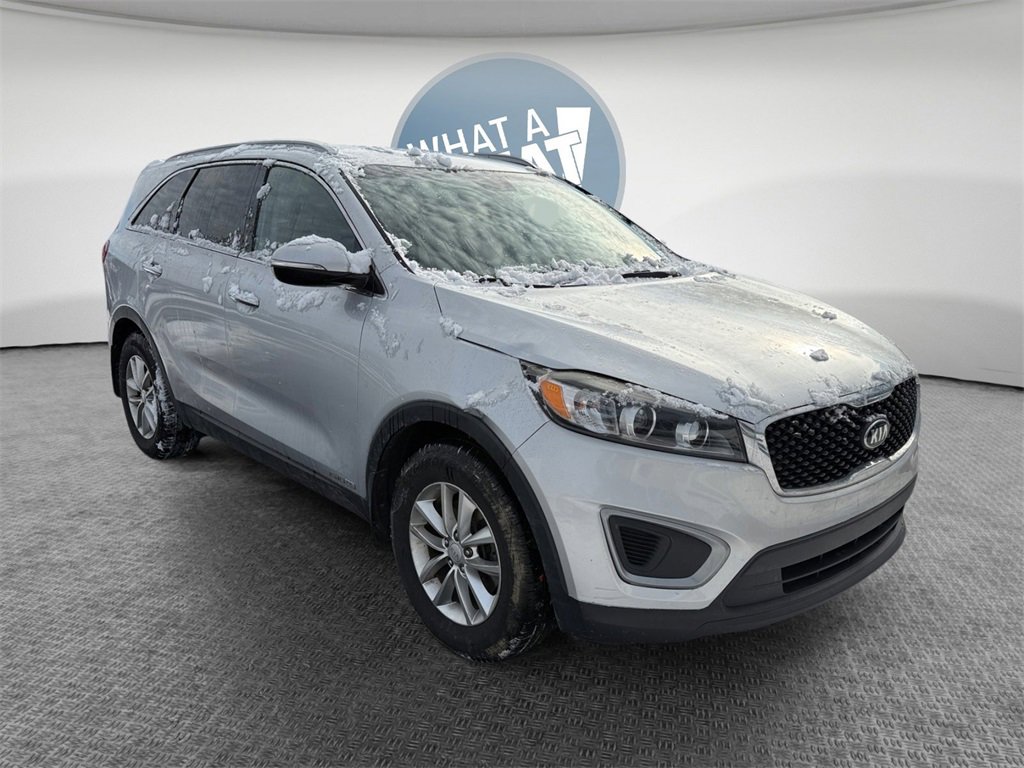 Certified 2016 Kia Sorento LX w/ LX Convenience Package