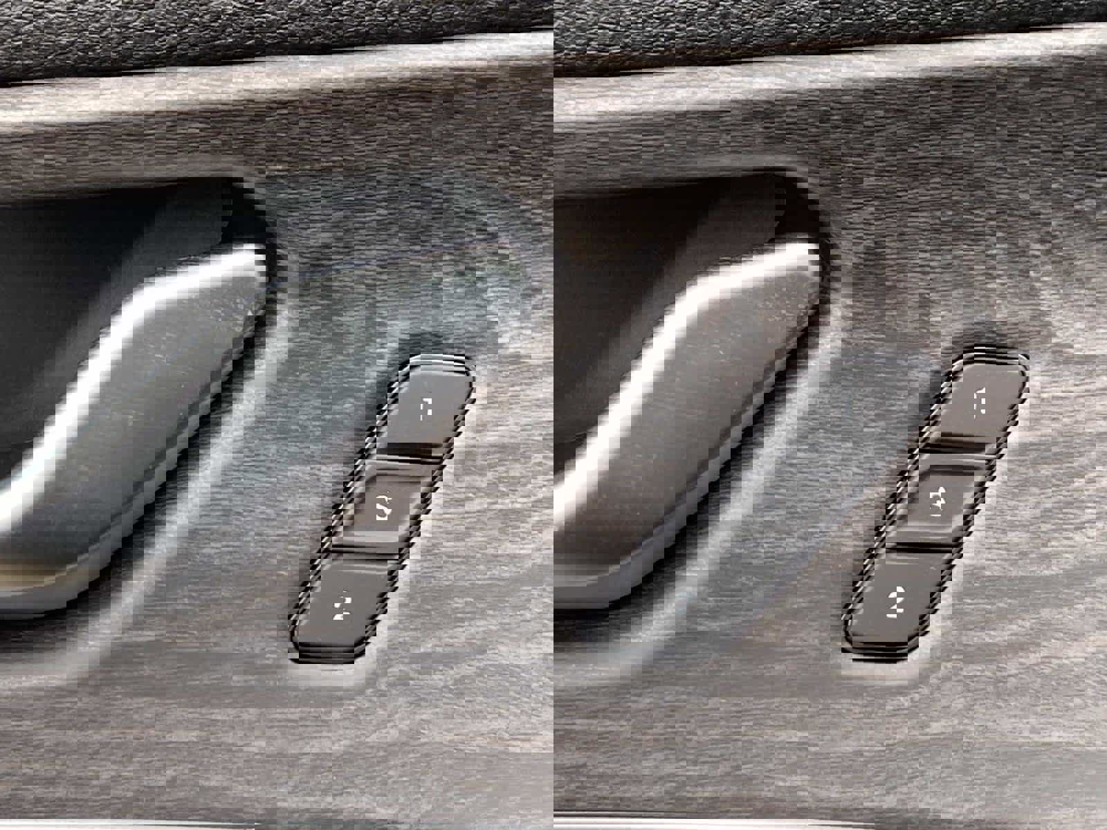 Used 2023 Jeep Grand Cherokee Limited image 30