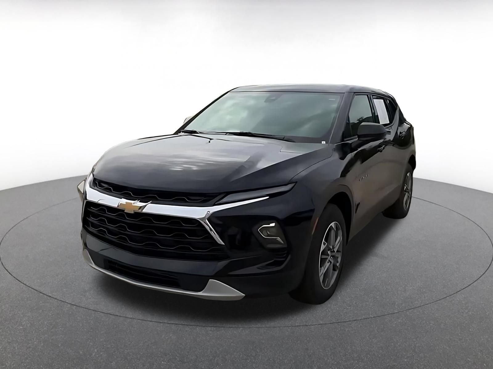 Used 2025 Chevrolet Blazer LT FWD image 7