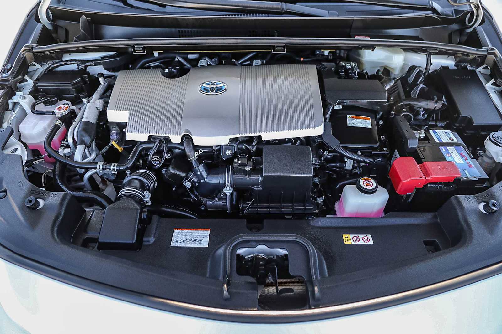 Used 2021 Toyota Prius Prime XLE image 26