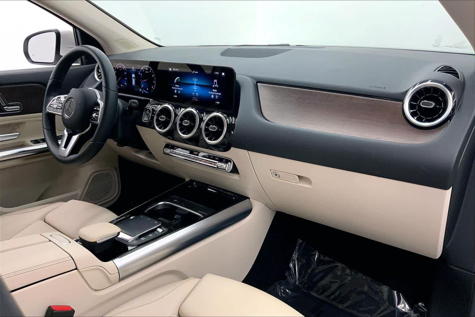 Certified 2022 Mercedes-Benz GLA 250 image 10