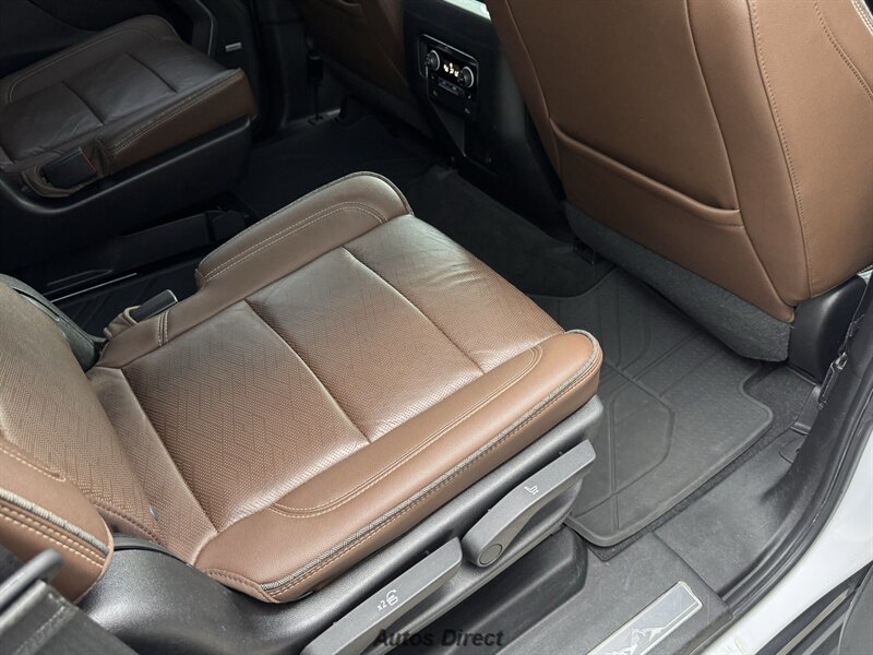 Used 2021 Chevrolet Tahoe High Country RWD image 30