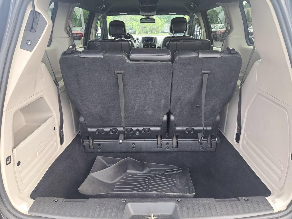 Used 2019 Dodge Grand Caravan SXT FWD image 30