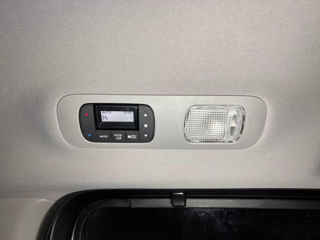 Used 2021 Honda Odyssey Touring image 24