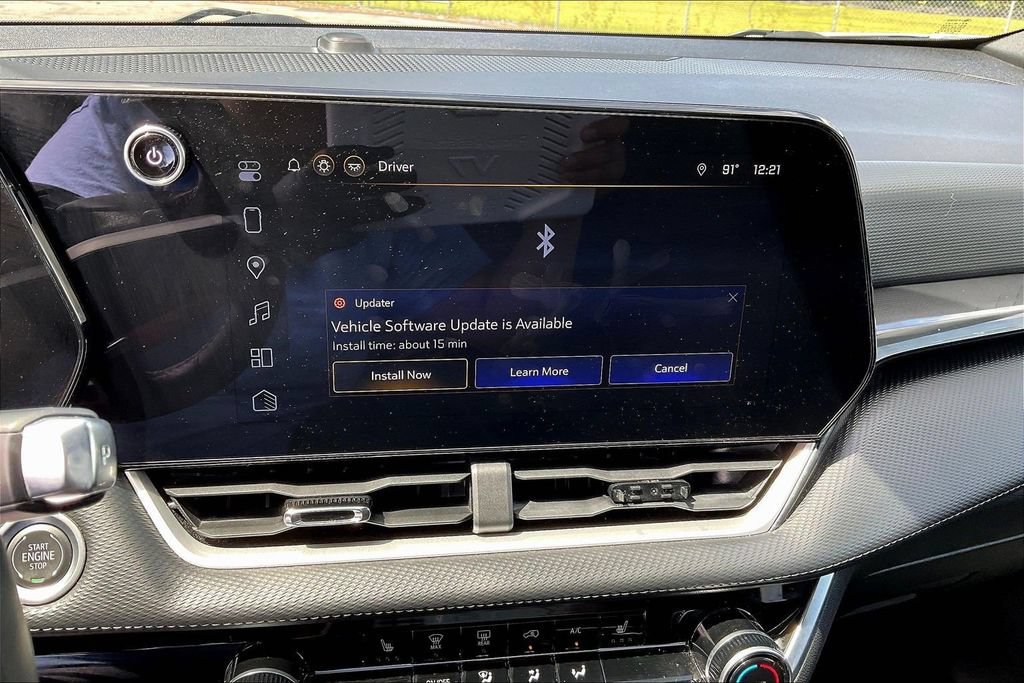 Used 2025 Chevrolet Equinox LT FWD image 18