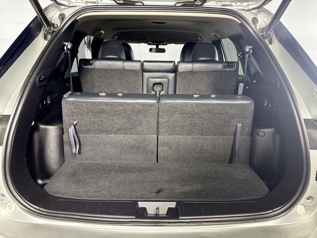 Used 2023 Mitsubishi Outlander SE image 21