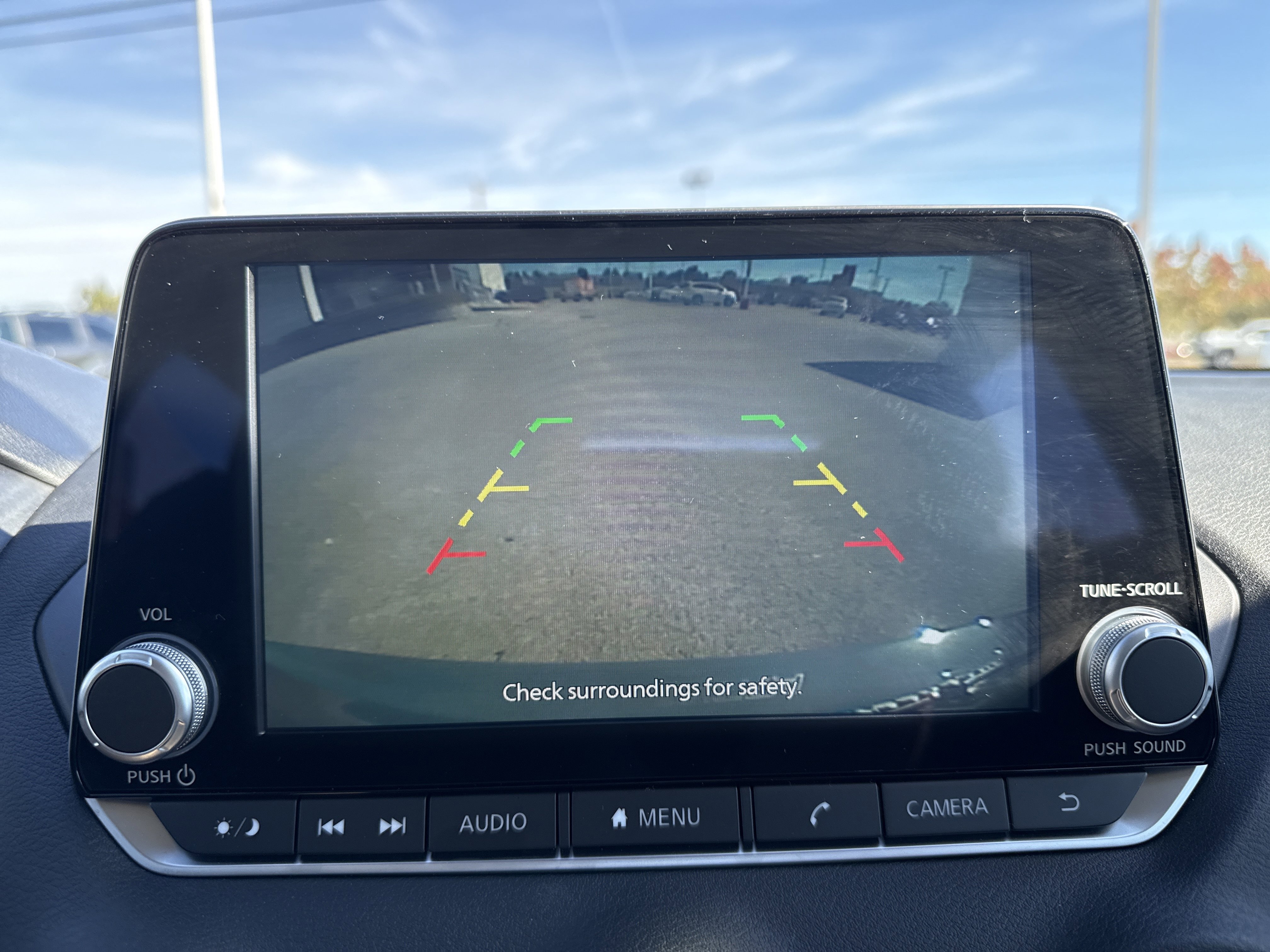 Used 2025 Nissan Sentra SR image 28