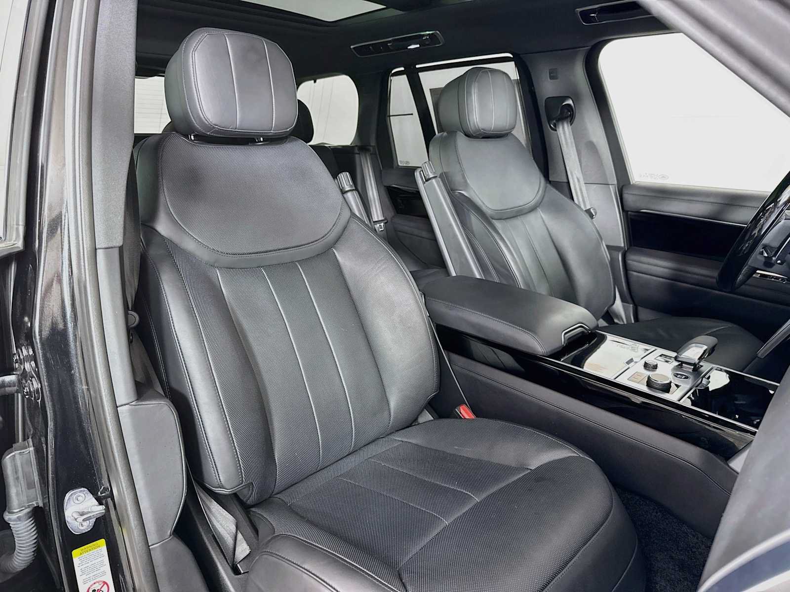 Used 2023 Land Rover Range Rover SE AWD/4WD image 29