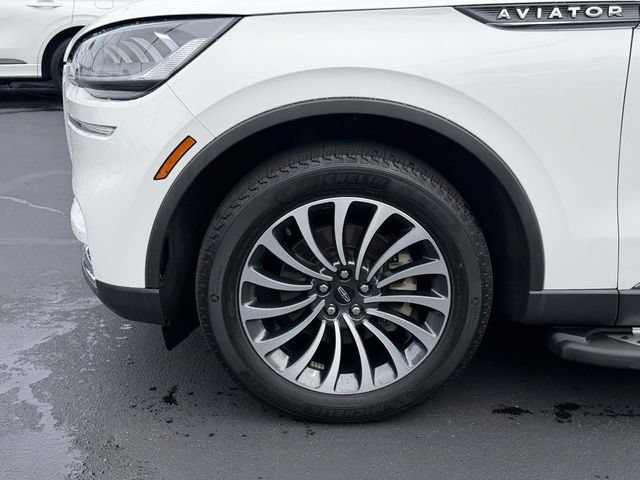 Certified 2023 Lincoln Aviator AWD w/ Premium Package image 7