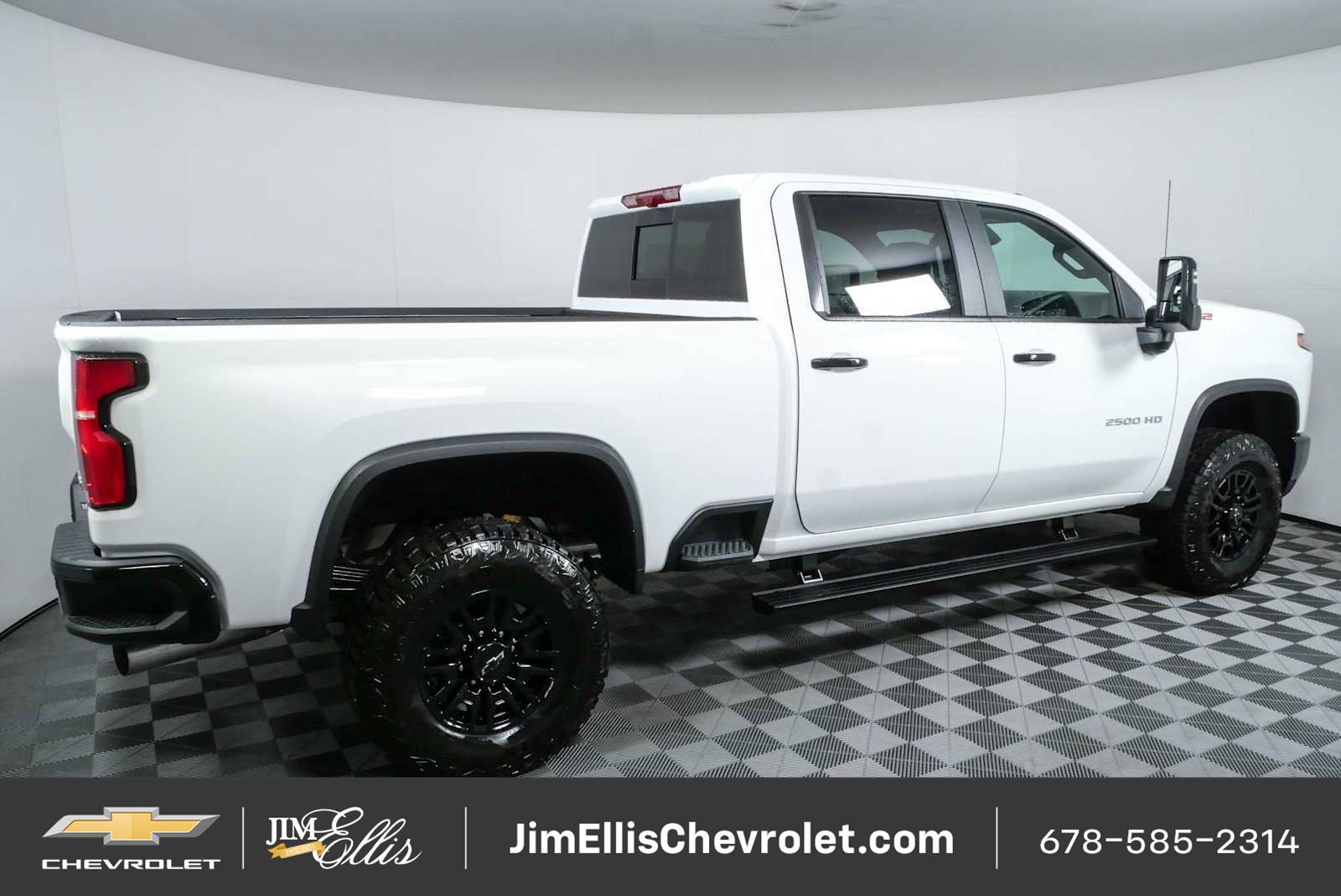 New 2026 Chevrolet Silverado 2500 ZR2 AWD/4WD image 2