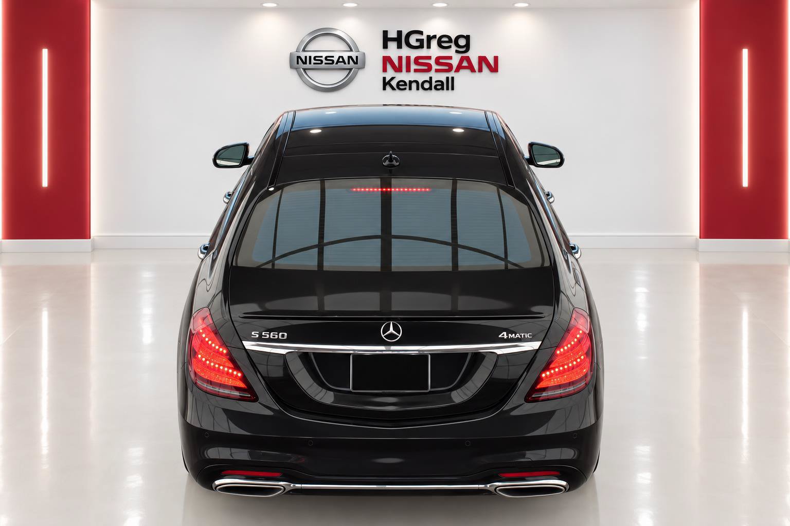 Used 2018 Mercedes-Benz S 560 4MATIC Sedan image 6