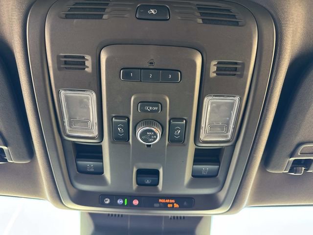 Used 2023 Cadillac Escalade Sport w/ LPO, ONYX Package image 25