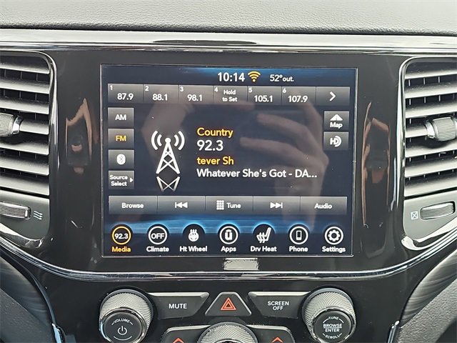 Used 2021 Jeep Grand Cherokee Laredo X image 11