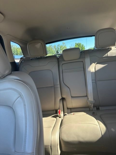 Used 2021 Lincoln Corsair AWD w/ Equipment Group 101A image 17