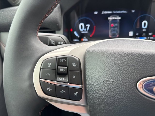 New 2025 Ford Explorer Active w/ Active Comfort Package image 33