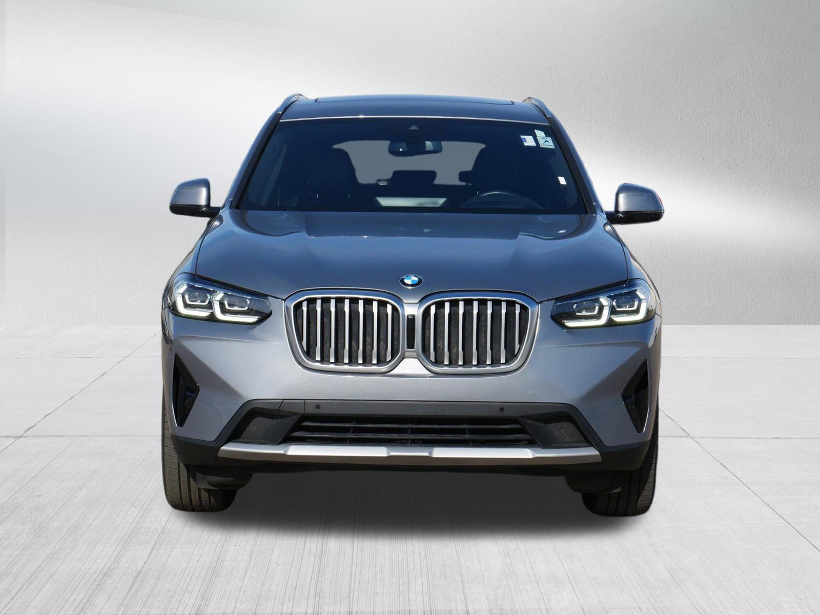 Used 2024 BMW X3 xDrive30i w/ Premium Package w/ZPA image 2