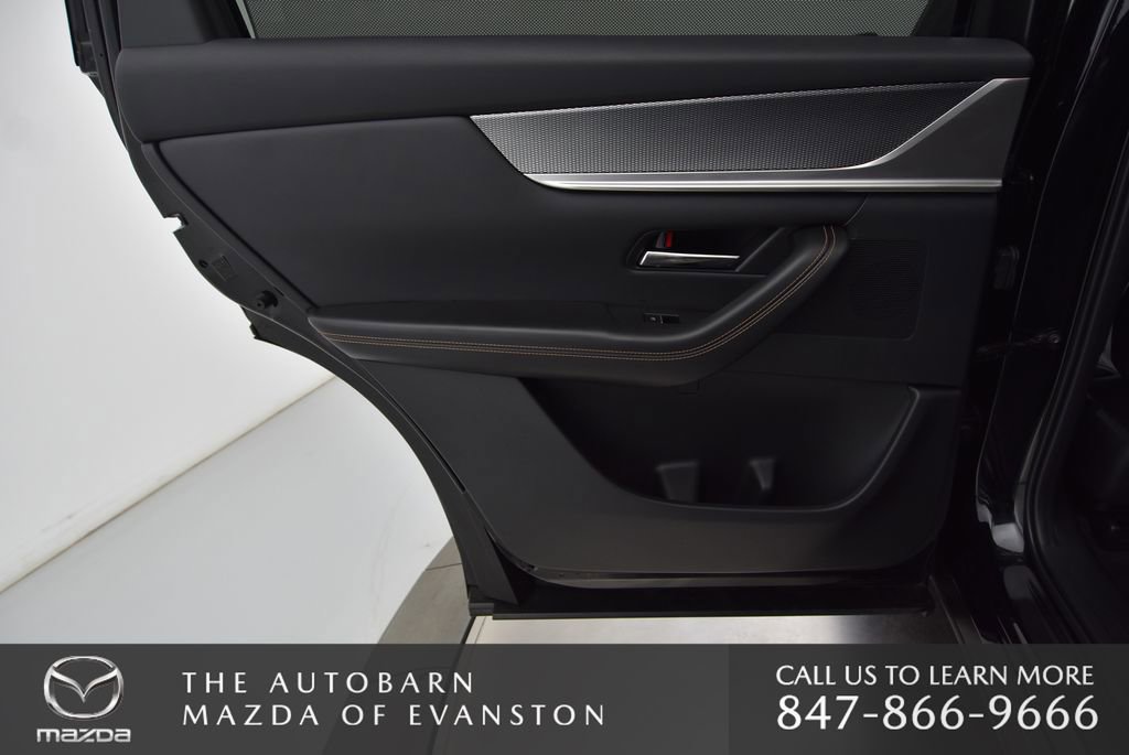 Used 2025 MAZDA CX-70 Plug-In Hybrid w/ Premium Plus image 30