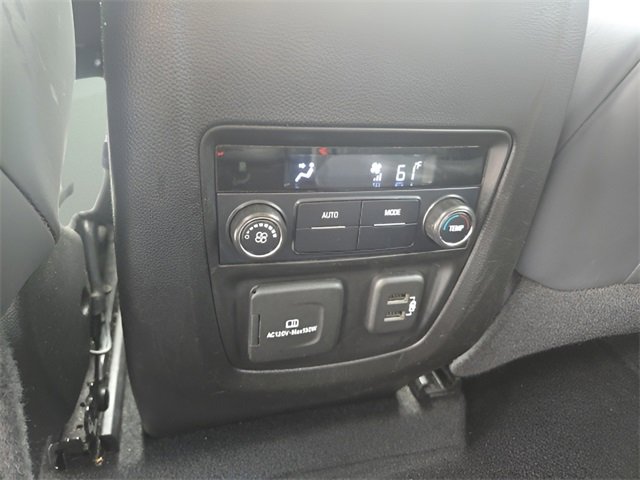 Used 2018 Buick Enclave Essence image 25