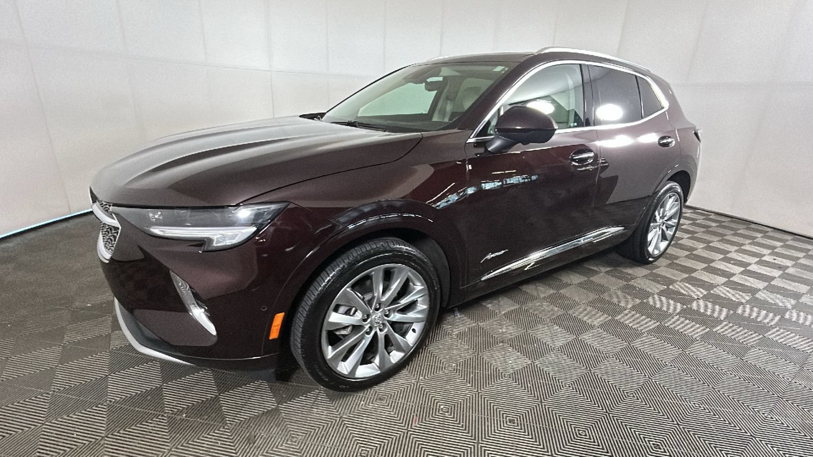 Used 2023 Buick Envision Avenir AWD/4WD image 7