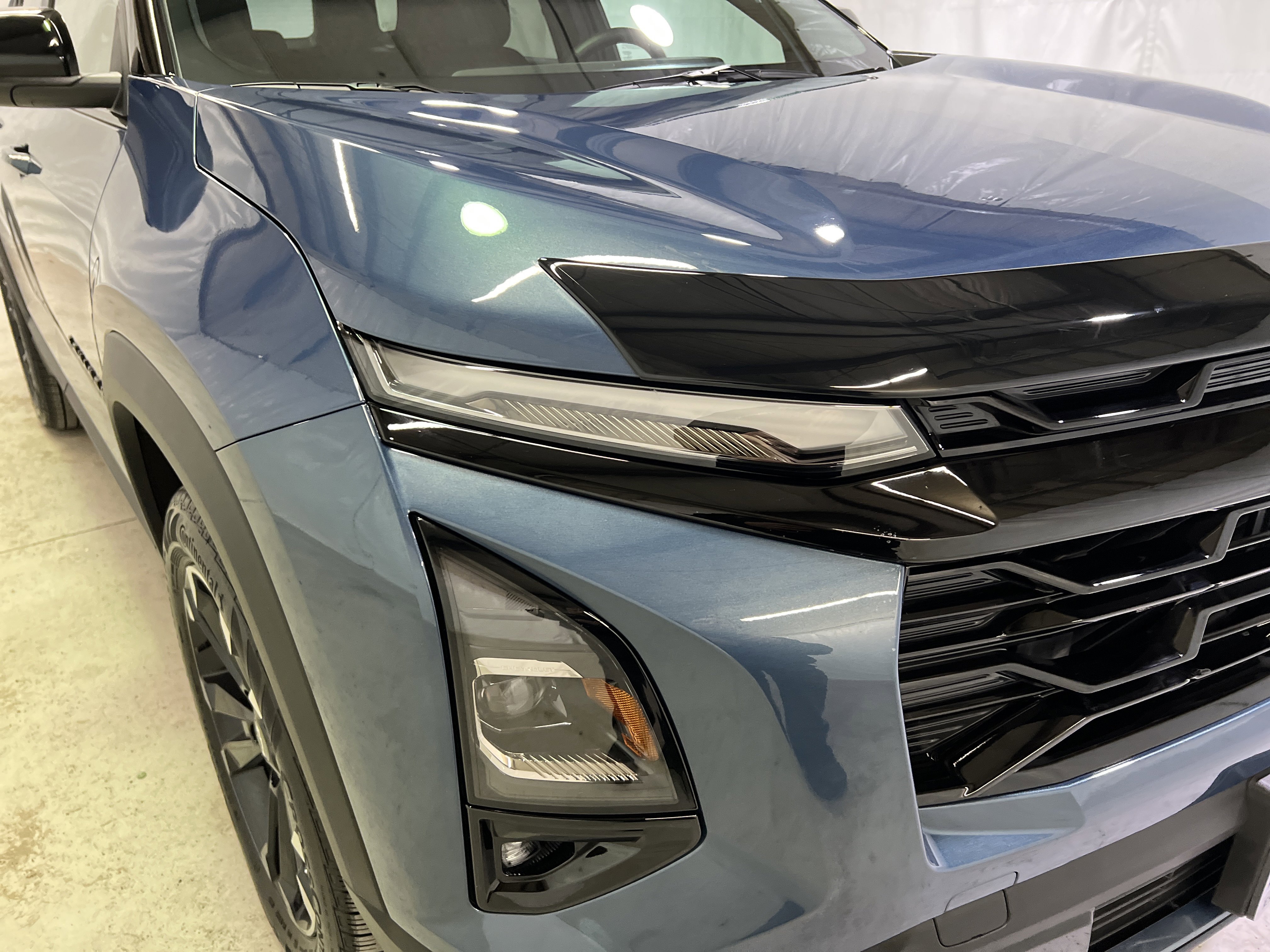 Used 2025 Chevrolet Equinox RS w/ Safety and Technology Package image 5