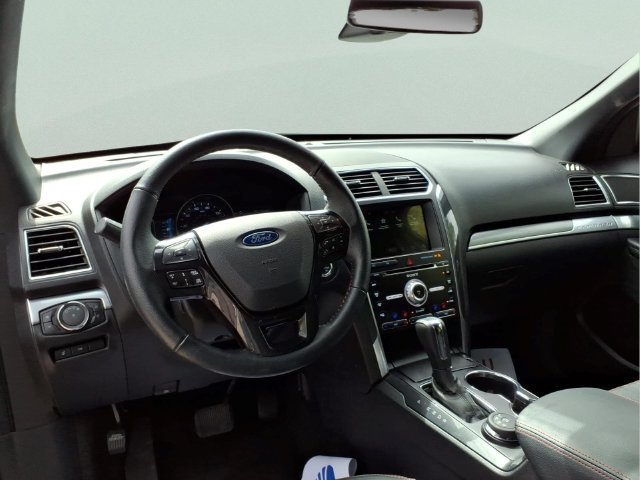 Used 2018 Ford Explorer Sport w/ Equipment Group 401A AWD/4WD image 14