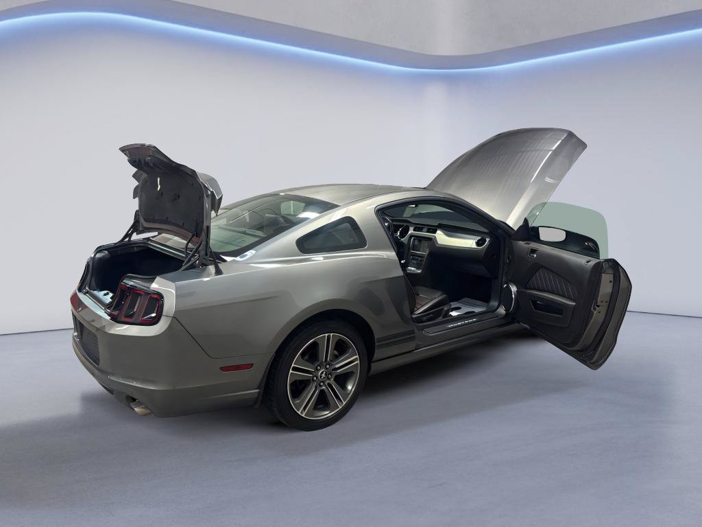 Used 2013 Ford Mustang Premium w/ Electronics Pkg RWD image 14