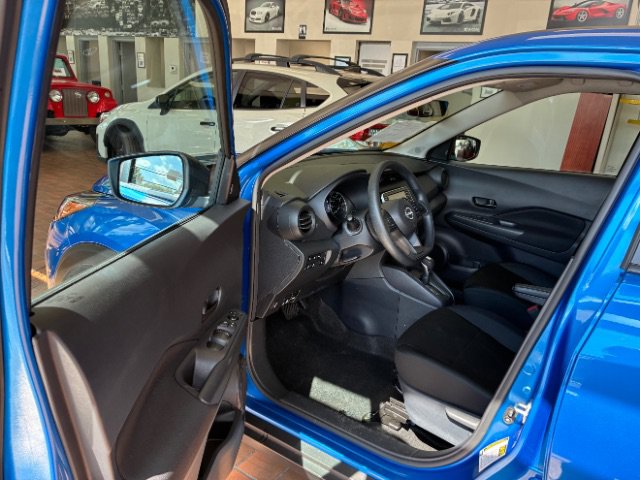 Used 2025 Nissan Kicks Play S w/ Interior Electronics Package FWD image 18
