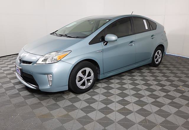 Used 2014 Toyota Prius Five