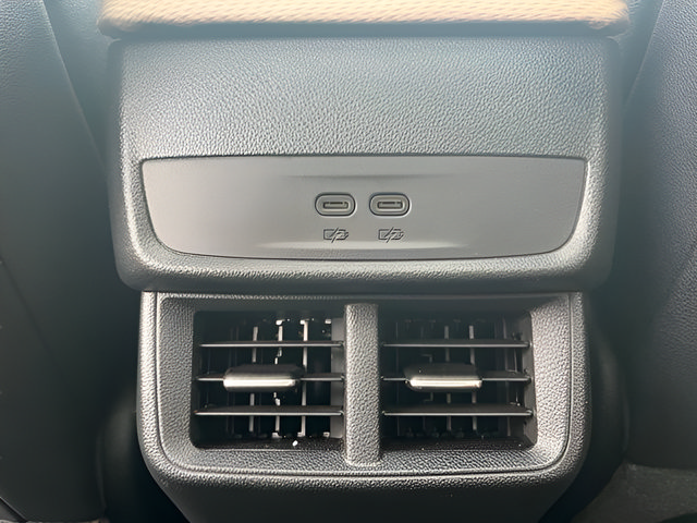 New 2026 Chevrolet Equinox ACTIV AWD/4WD image 33