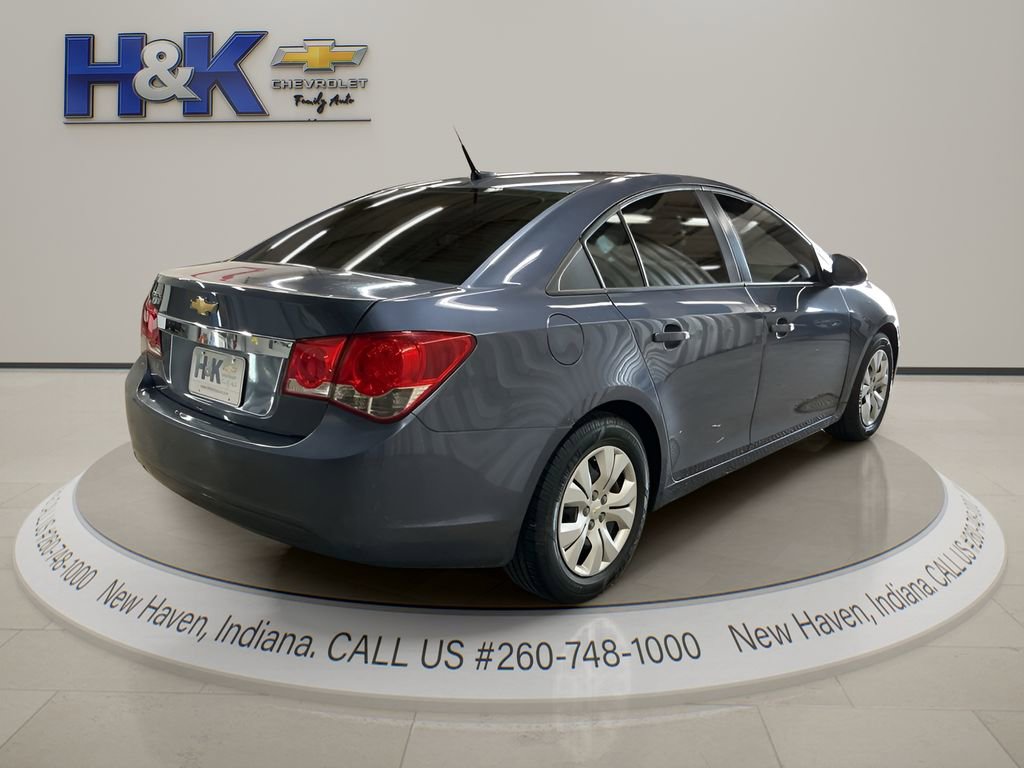 Used 2014 Chevrolet Cruze LS image 6
