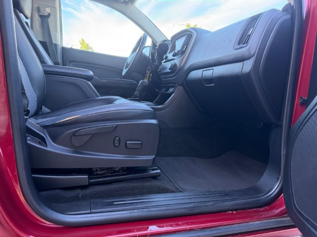 Used 2017 Chevrolet Colorado Z71 AWD/4WD image 22