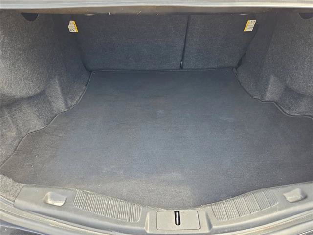Used 2017 Ford Fusion Platinum FWD image 6