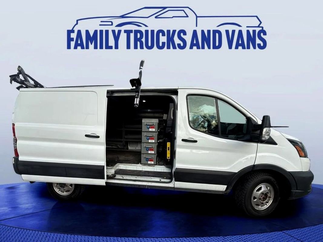 Used 2020 Ford Transit 250 Low Roof AWD image 5