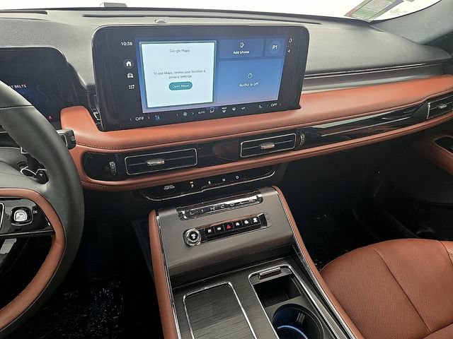 New 2026 Lincoln Aviator Reserve w/ Jet Appearance Package AWD/4WD image 16