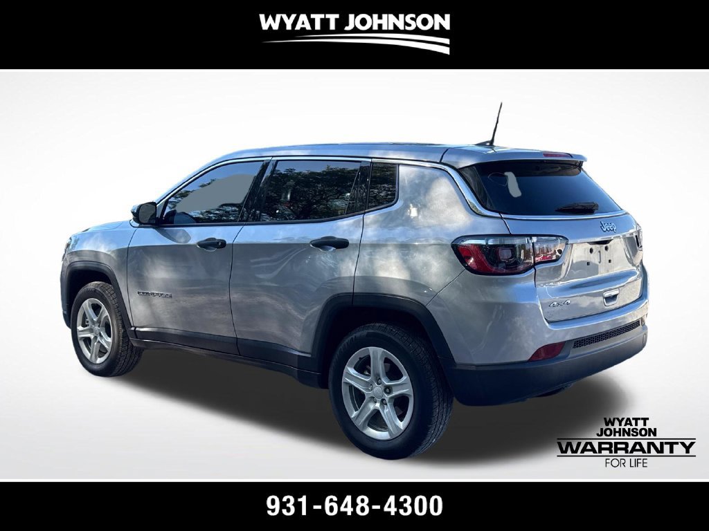 Used 2023 Jeep Compass Sport AWD/4WD image 3