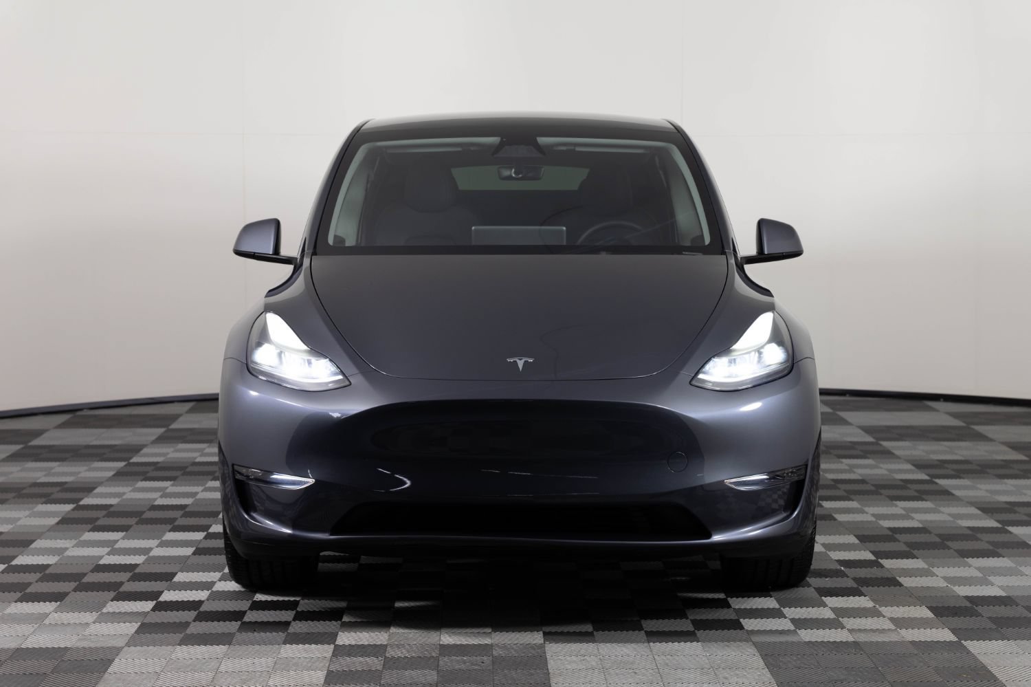 Used 2023 Tesla Model Y Long Range AWD/4WD image 11