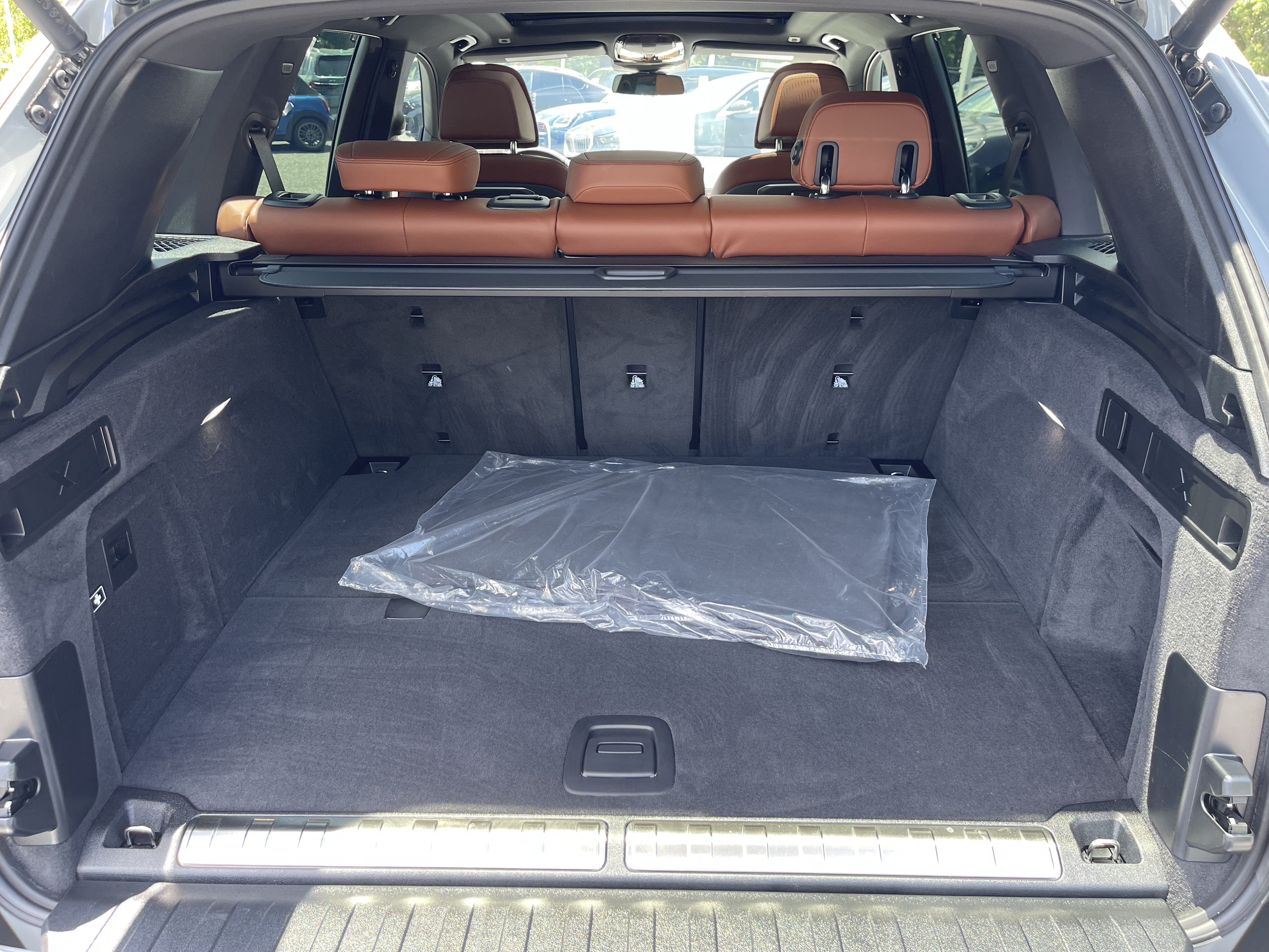 Certified 2026 BMW X5 xDrive50e AWD/4WD image 8