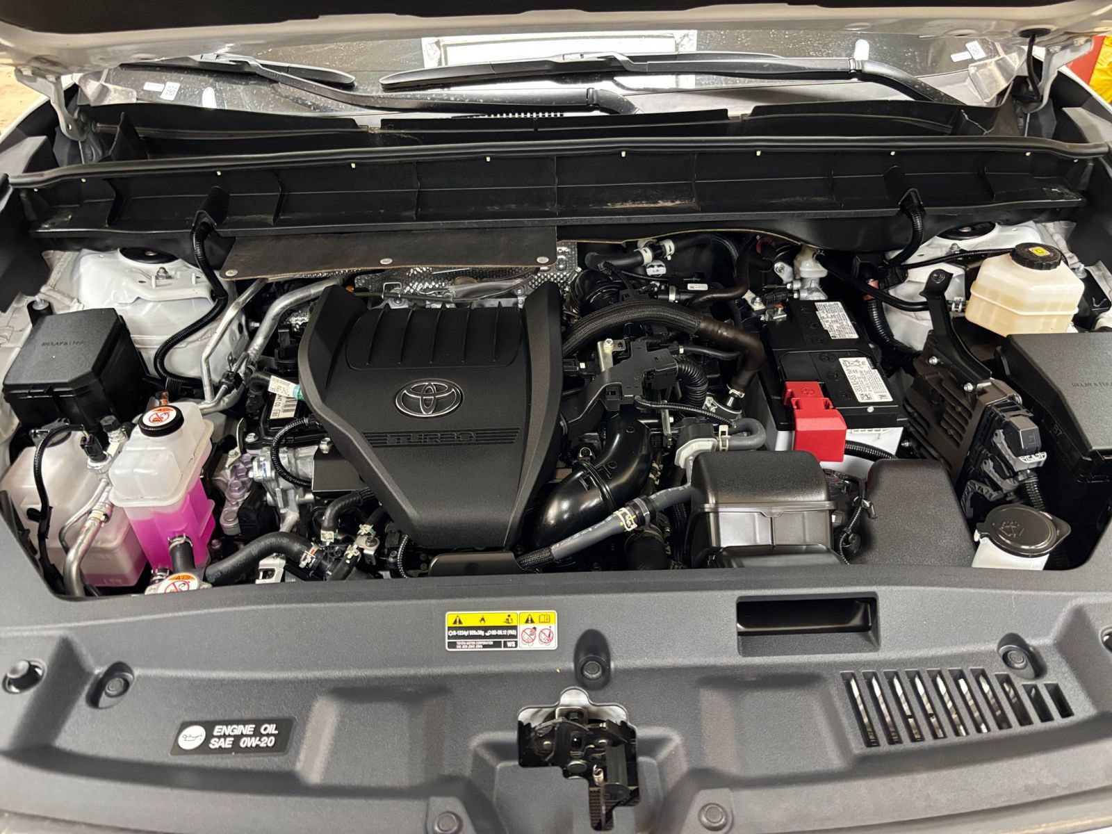 Used 2026 Toyota Highlander XLE AWD/4WD image 34