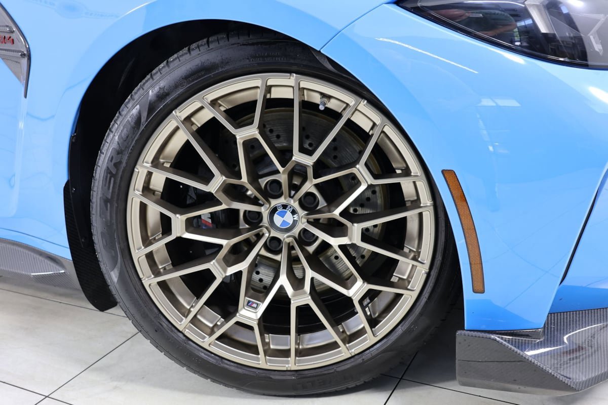Used 2025 BMW M4 CS AWD/4WD image 13