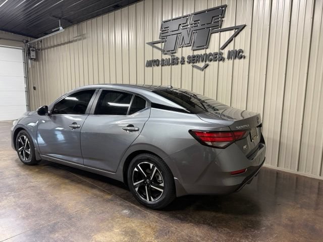 Used 2025 Nissan Sentra SV w/ All-Weather Package FWD image 5