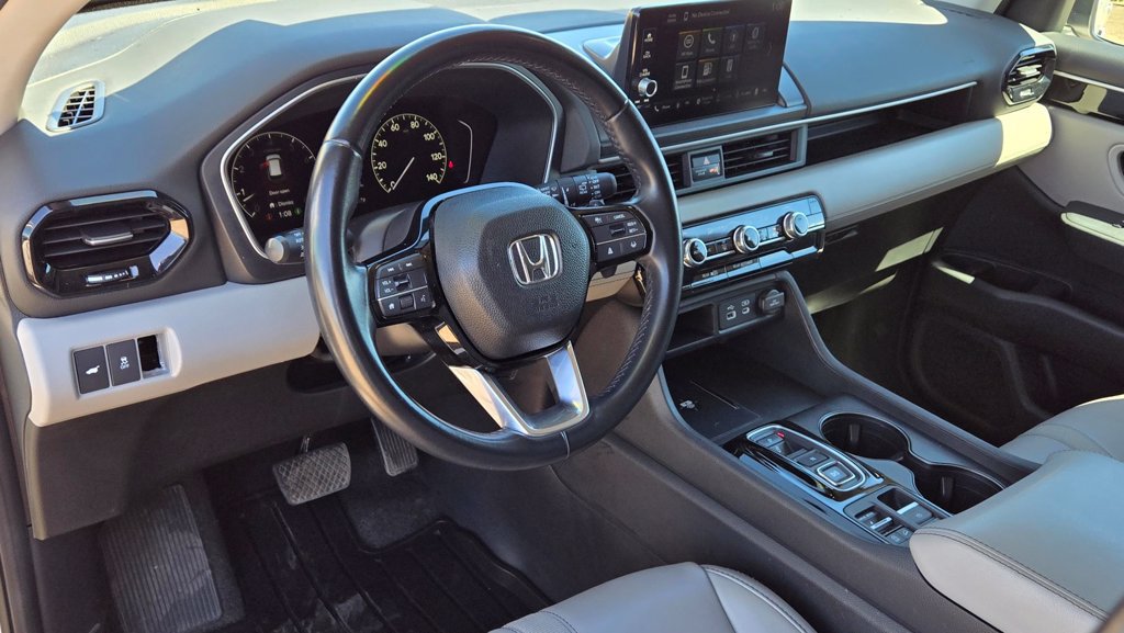 Used 2023 Honda Pilot EX-L image 9