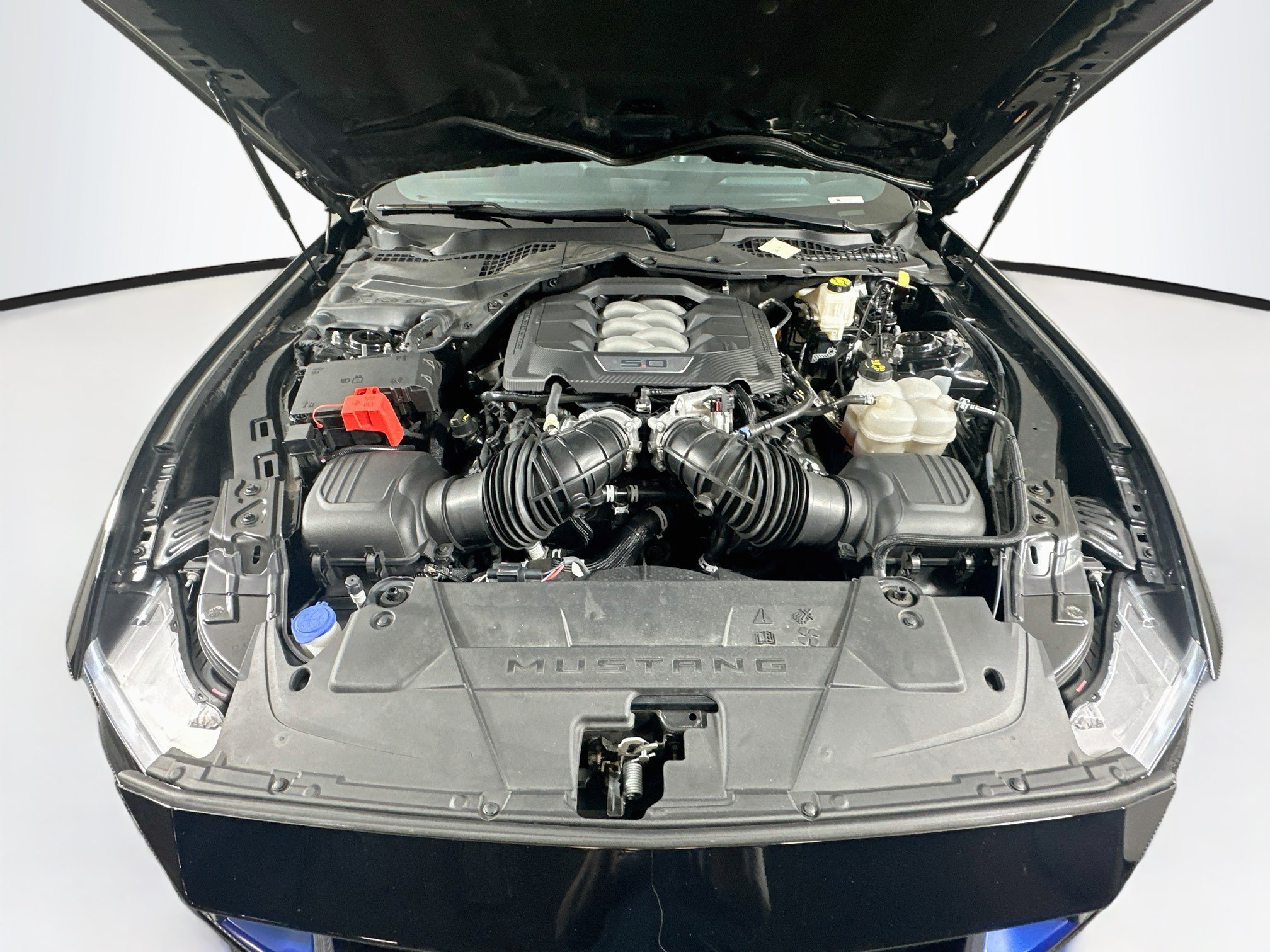 Used 2024 Ford Mustang GT Premium RWD image 30