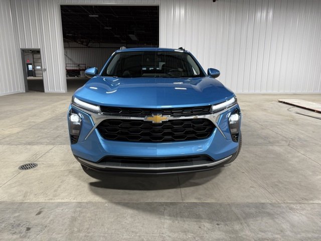 New 2026 Chevrolet Trax LT image 2